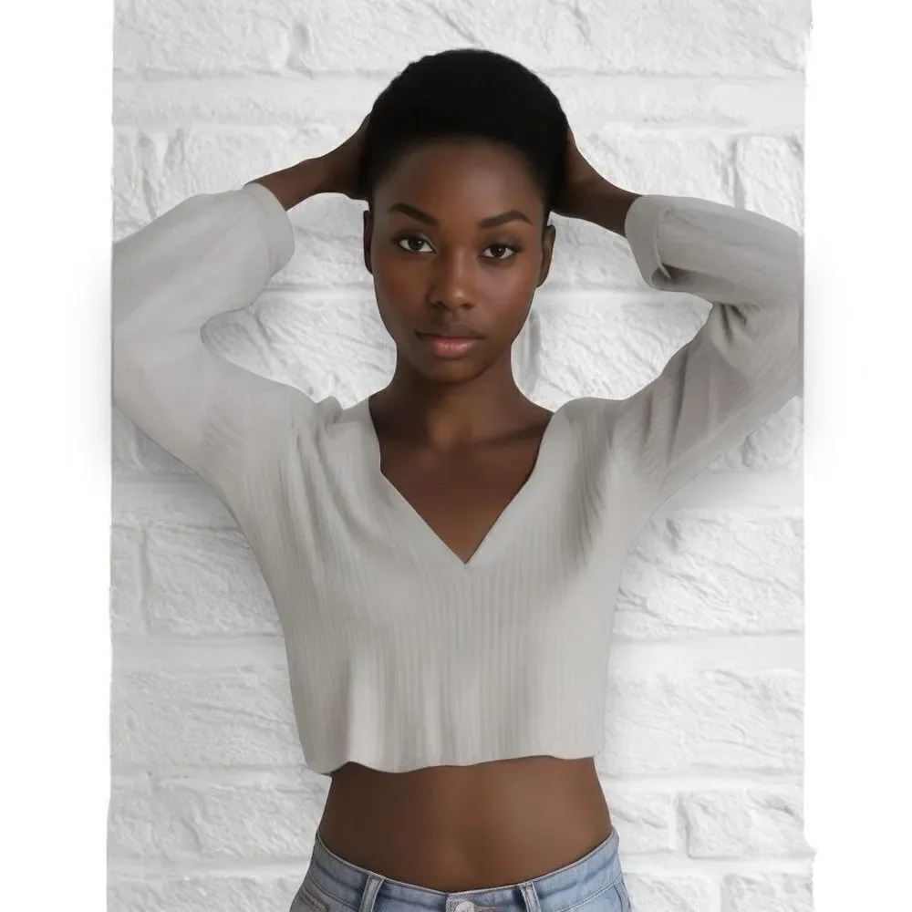 Divided by H&M Womens Medium Collared Ribbed Knit Long Sleeved Crop Top•Slim Fit